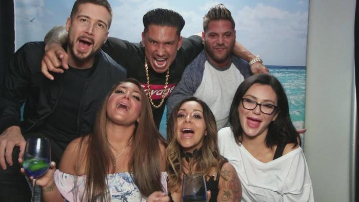 Jersey Shore: Family Vacation TV Series: Scene #2