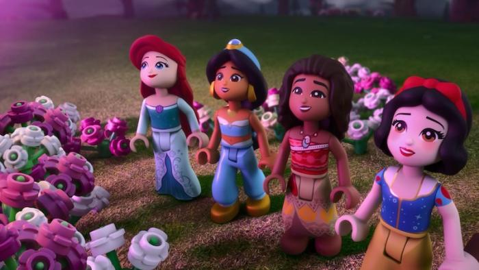 Lego Disney Princess: Magical Mayhem TV show screenshot: LEGO Disney princesses stand together, looking up