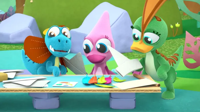 L'il Stompers TV: Chase, Breezy and DeeDee making paper airplanes