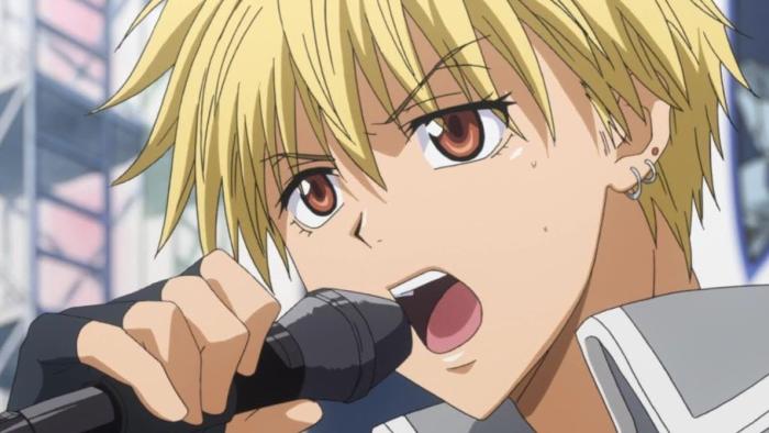 Maid Sama! TV Show: Takumi sings, holding a microphone to his face