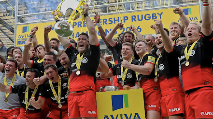 Mud, Sweat and Tears screenshot 2: Sarasens team holds up Premiere Rugby Cup after winning in 2016.