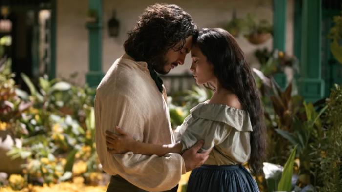 One Hundred Years of Solitude TV show screenshot 1: José Arcadio Buendía and Úrsula embrace