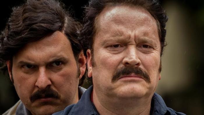 Pablo Escobar: The Drug Lord: Pablo and a victim.
