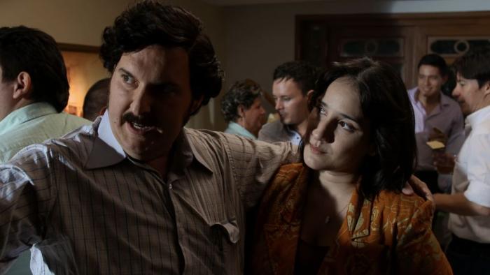 Pablo Escobar: The Drug Lord: Pablo and his wife in a party.