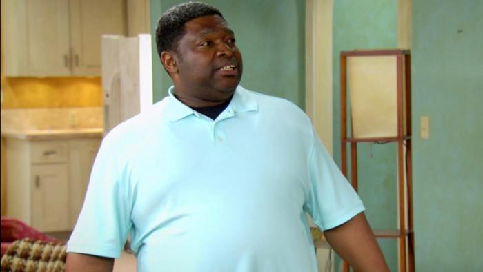 The Paynes Series: Curtis shows off the Florida house. 