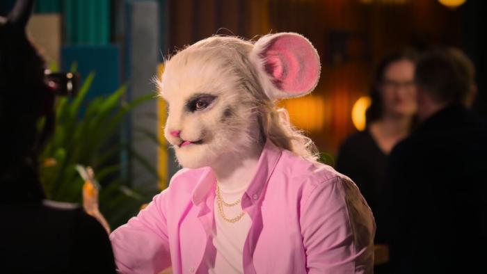 Sexy Beasts TV Show: It's a mouse on a speed date