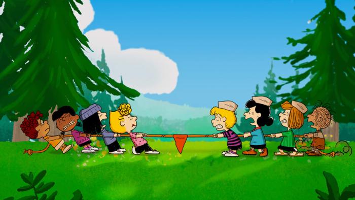 Snoopy Presents A Summer Musical TV show screenshot 2: Charlie Brown and the gang play tug-of-war at camp