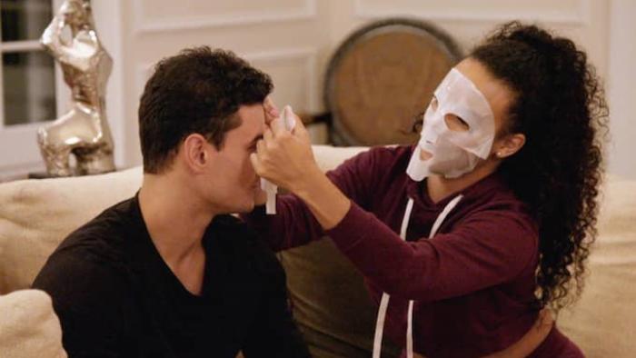 So Cosmo TV Show: Scene #3