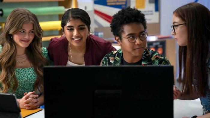 Spin TV Show: Ginger, Rhea, Watson, and Debbie at coding club