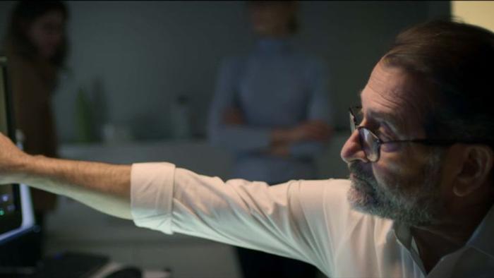 The Surgeon's Cut TV Show: Dr. Kypros Nicolaides studies a fetal heartbeat