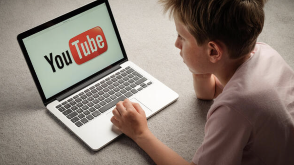 youtube pug