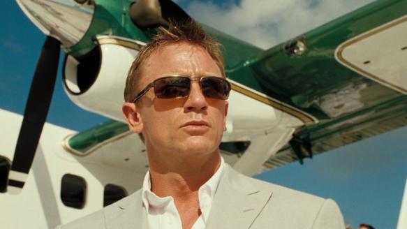 Casino Royale (2006) Movie Review | Common Sense Media