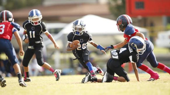 Friday Night Tykes TV Review | Common Sense Media