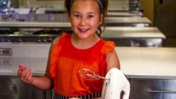 Rachael Ray's Kids Cook-Off Trailer
