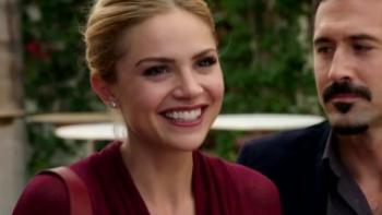 Merry Kissmas Trailer