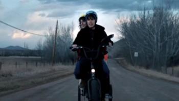 Come See Me in the Good Light Trailer