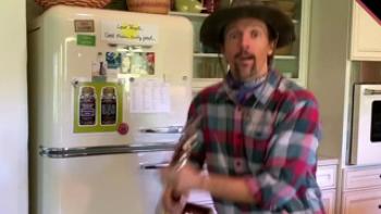 Celebrity Show-Off Trailer