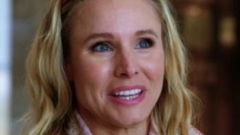 A Bad Moms Christmas Trailer