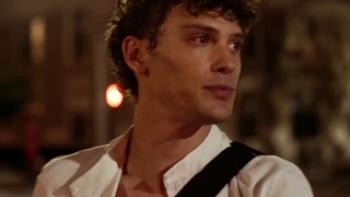 A New York Christmas Wedding Trailer