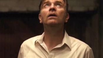 Mother, Couch Trailer