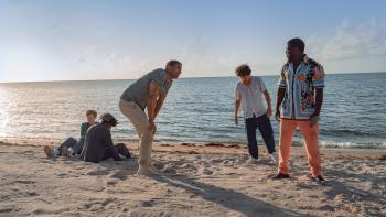 72 Hours: Men washed up on a beach.