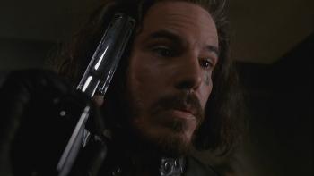 Another 48 hrs.: Andrew Divoff holds gun