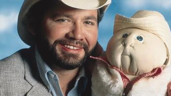 Billion Dollar Babies Movies: Xavier Roberts and his Cabbage Patch Kid Otis as cowboys