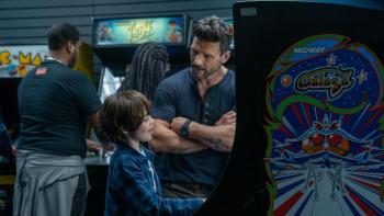 Boss Level Movie: Roy Pulver plays video games with his son Joe