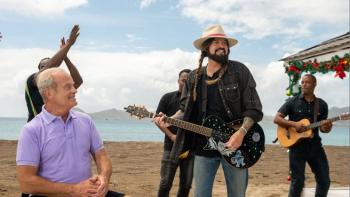 Christmas in Paradise Movie: Kelsey Grammer and Billy Ray Cyrus