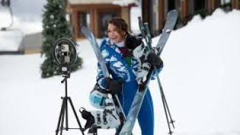 Christmas at the Chalet: Teri Hatcher in the snow