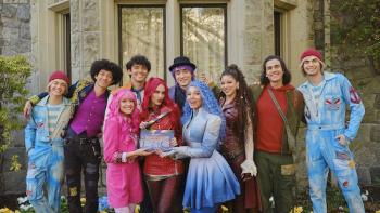 Descendants: Wicked Wonderland: The cast.