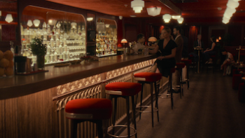 Desire: Bar.