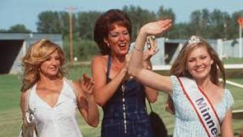 Drop Dead Gorgeous Movie: Ellen Barking, Allison Janney, and Kirsten Dunst