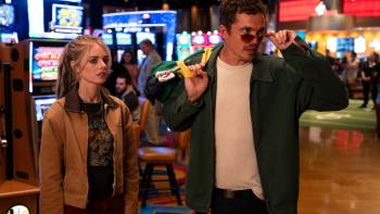 Eenie Meanie: Samara Weaving and Karl Glusman in a casino