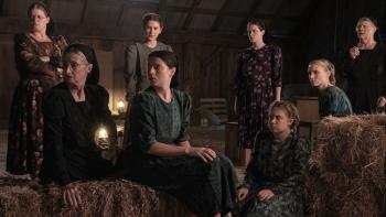 Women Talking: Rooney Mara, Claire Foy, Jessie Buckley, Judith Ivey, Frances McDormand, Sheila McCarthy 