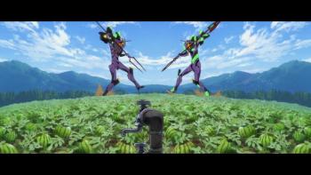 Evangelion: 3.0+1.01: Two Evangelion mecha robots fight in a field