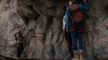 Fall 2: Deadpoint movie: A mountain guide coaxes two women to walk along a narrow plank