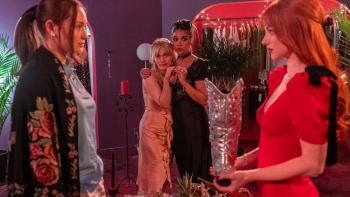 Forbidden Fruits movie: Lili Reinhart offers Lola Tung a bedazzled cowboy boot as Alexandra Shipp and Victoria Pendretti look on