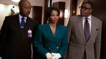 Heist 88: three people pulling off bank heist