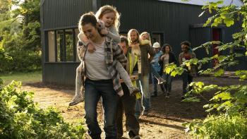 Herself - Sandra and her team of builders