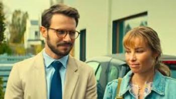 Kill Me if You Dare: White man and woman stand outside