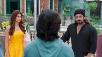 Kisi Ka Bhai Kisi Ki Jaan: Bhaijaan and Bhagya talk to his three younger brothers