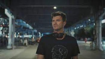 Last Call for Istanbul scene 3: Man walks alone