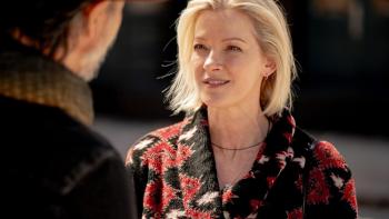 Millers in Marriage movie: Gretchen Mol speaks to Benjamin Bratt on the street in New York City