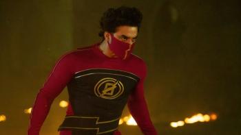 Minnal Murali Movie: Scene One