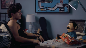 Música: Rudy Mancuso and his puppet