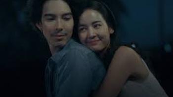 My Boo movie: Maylada Susri and Sutthirak Subvijitra embrace