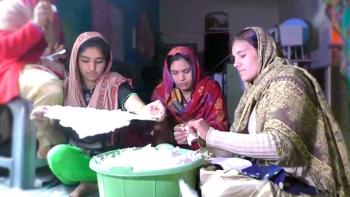 Period. End of Sentence Movie: Indian women manufacture their own sanitary pads