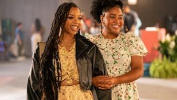 Praise This Movie: Chlöe Bailey and Anjelika Washington stand next to each other, smiling