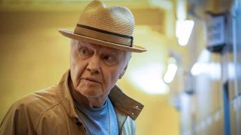 Ray Donovan: The Movie: Jon Voight in a straw trilby